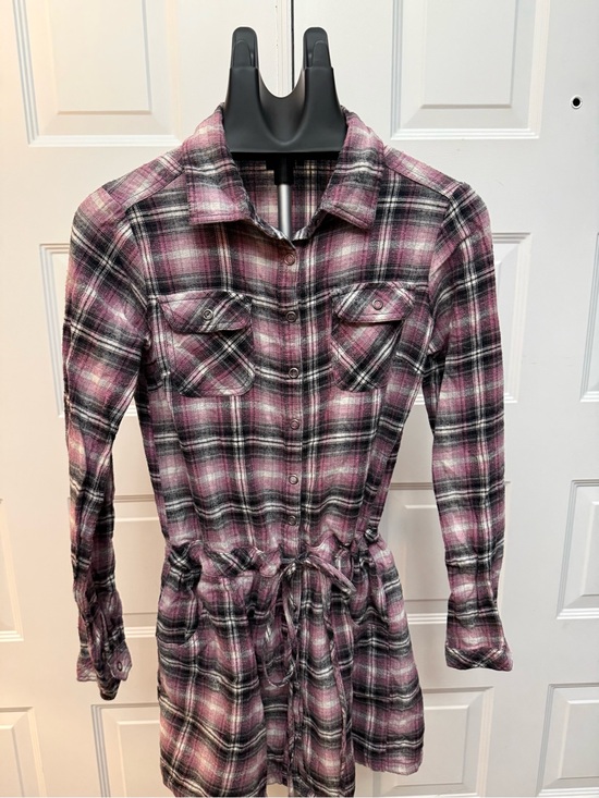 Miley Cyrus & Max Azria Dresses & Skirts - Miley Cyrus & Max Azria Pink Black White Plaid Long Sleeve Shirtdress